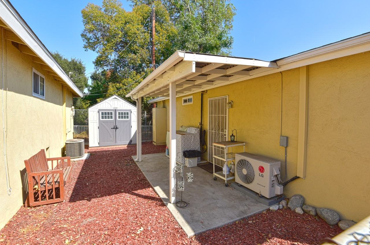 151 W Green St #NA - Photo 5 of 50