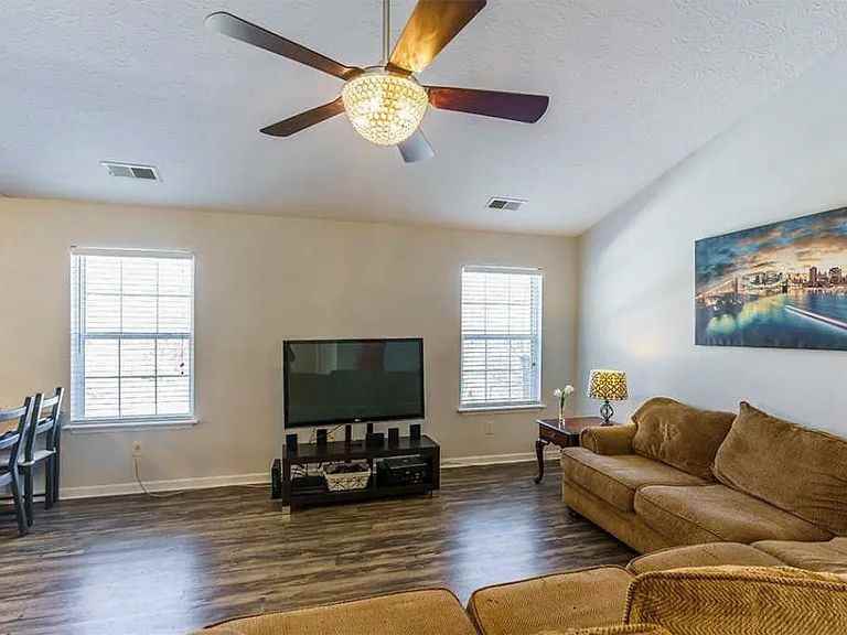 1840 Arbor Station Way #NA - Photo 6 of 13