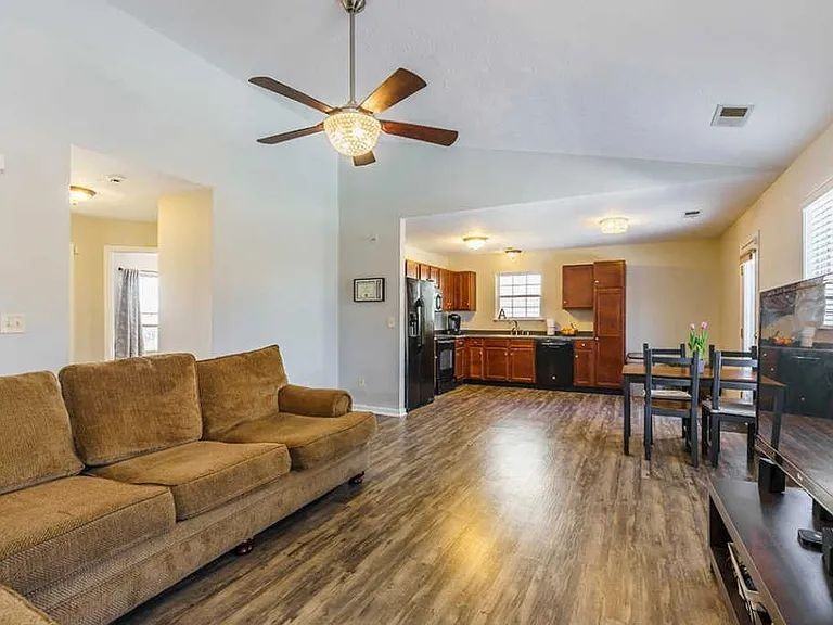 1840 Arbor Station Way #NA - Photo 7 of 13