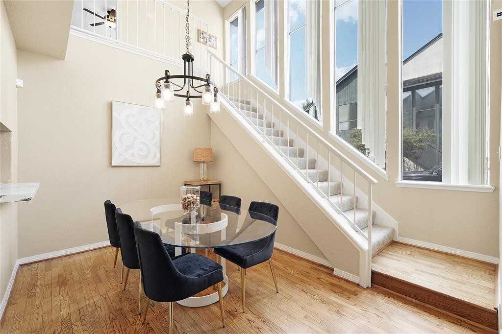 1112 Bering Dr #67 - Photo 4 of 17