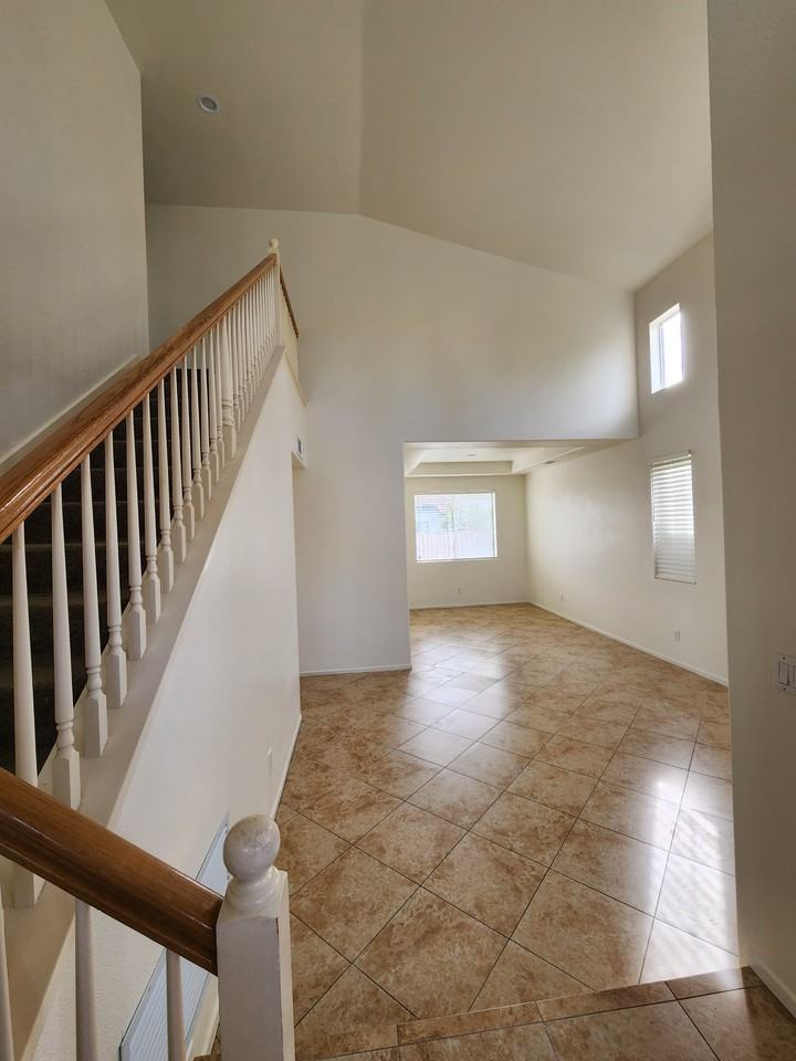 920 Camino La Paz #NA - Photo 6 of 15