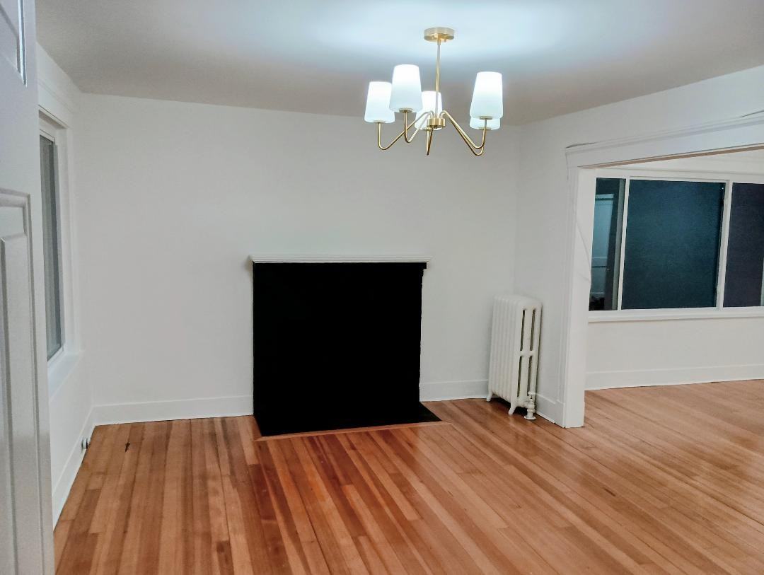 836 Belmont St #1 - Photo 2 of 6