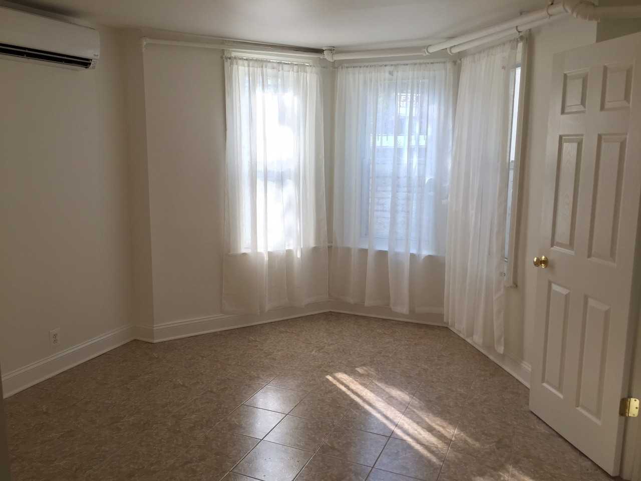 932 N Carolina Ave Se #NA - Photo 2 of 3