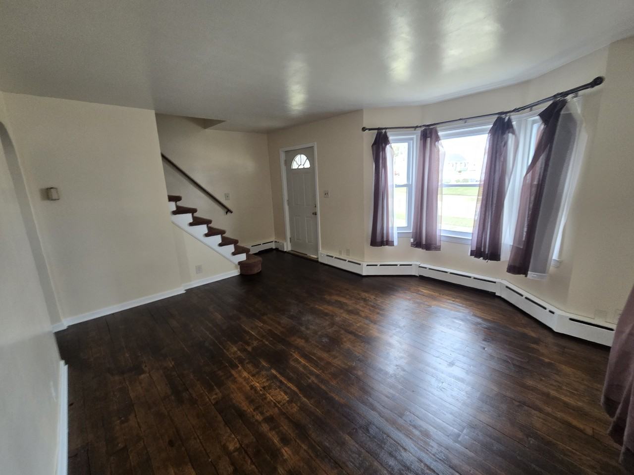 912 Botham Ave #NA - Photo 3 of 22