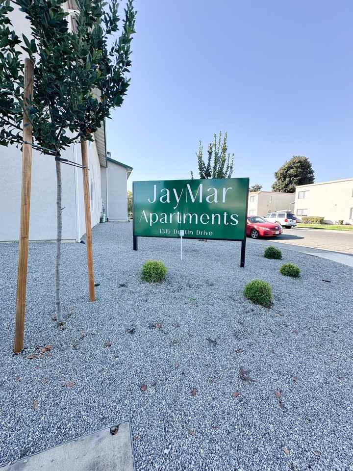 1315 Dustin Dr #1 - Photo 2 of 13