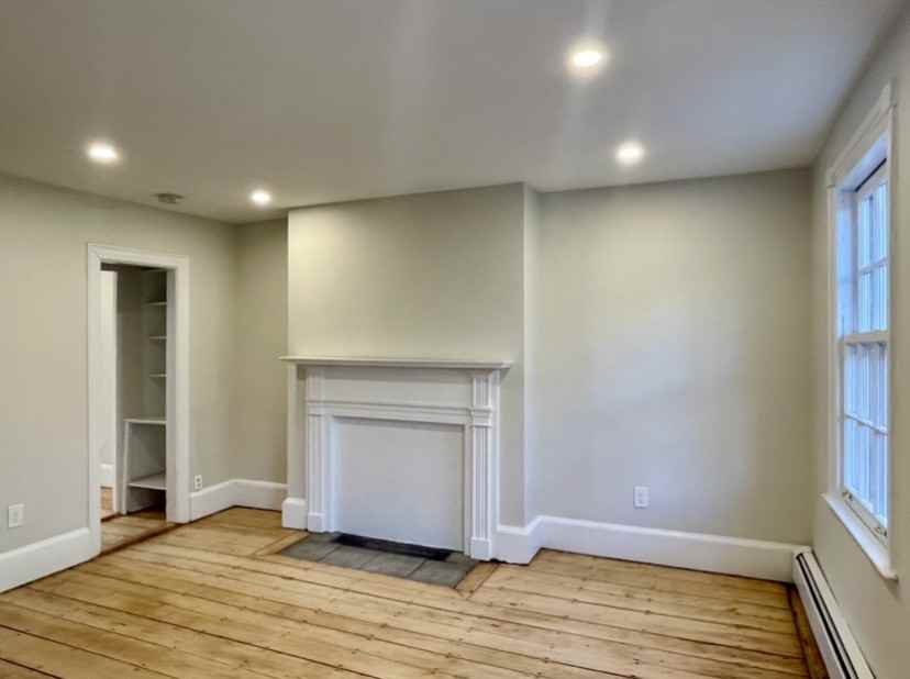 42 Fayette St #2A - Photo 5 of 7