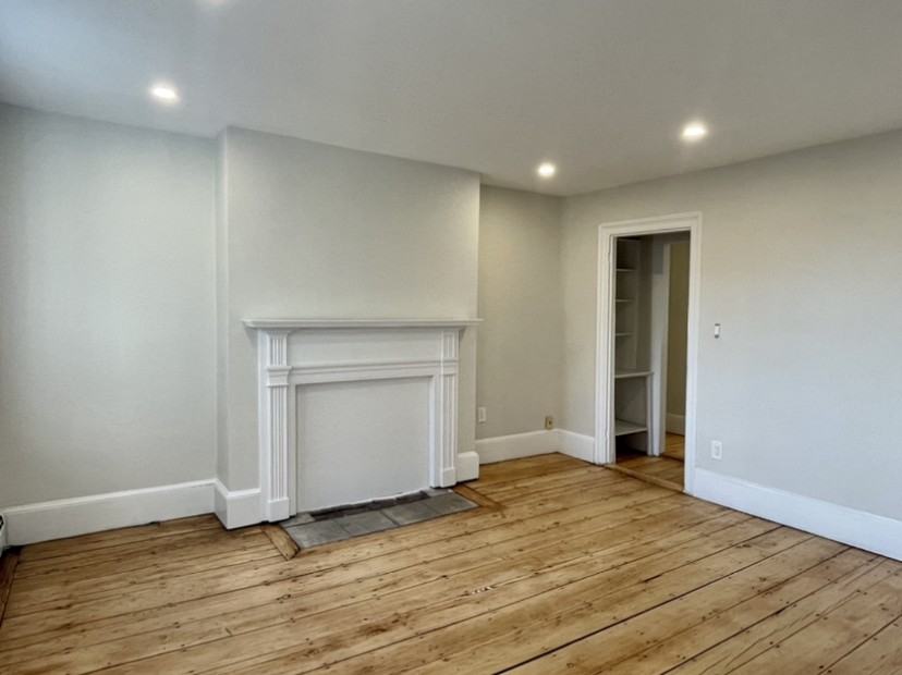 42 Fayette St #2A - Photo 6 of 7