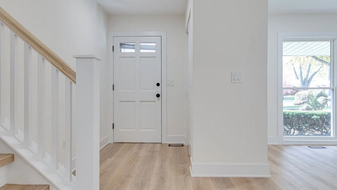 3023 N Windsor Dr #NA - Photo 5 of 25