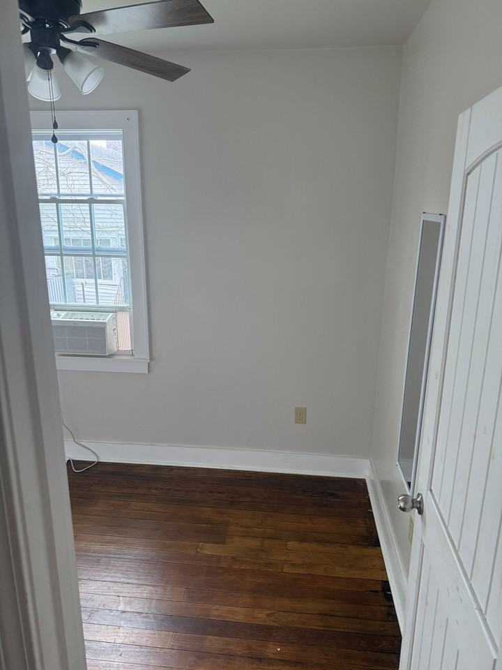 2080 N Rocheblave St #NA - Photo 3 of 13