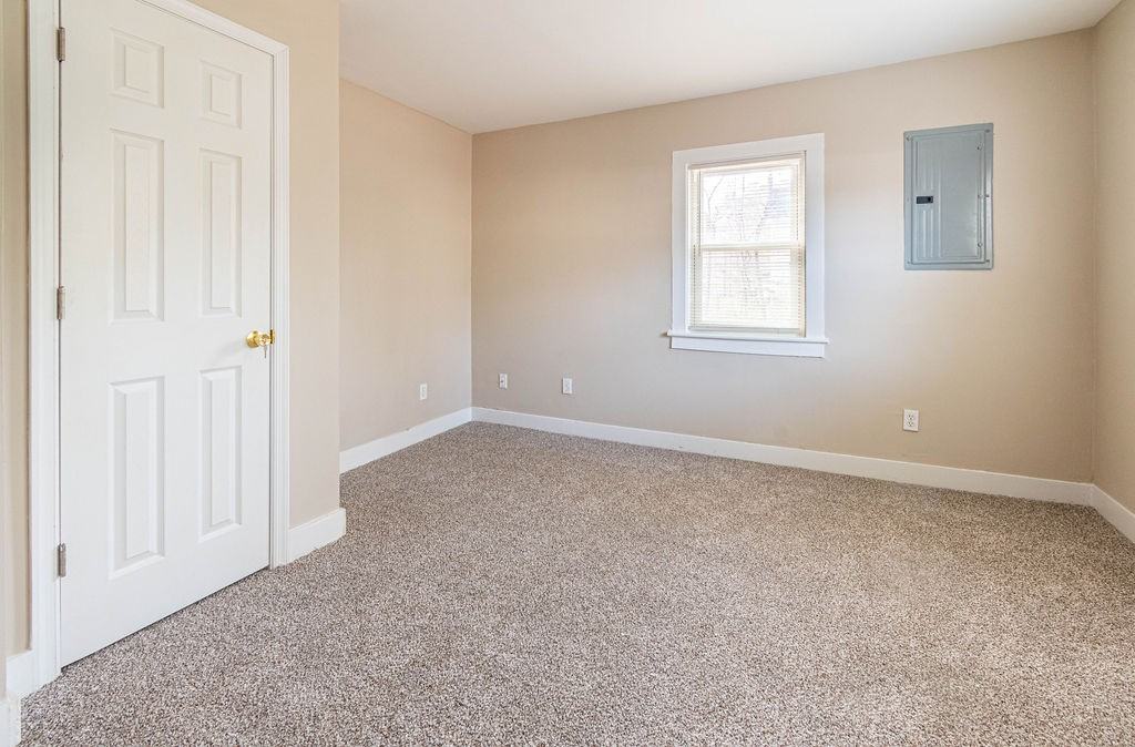 125 Lewis Dr #NA - Photo 6 of 14