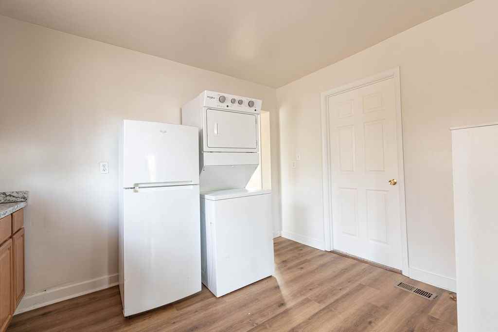 125 Lewis Dr #NA - Photo 7 of 14