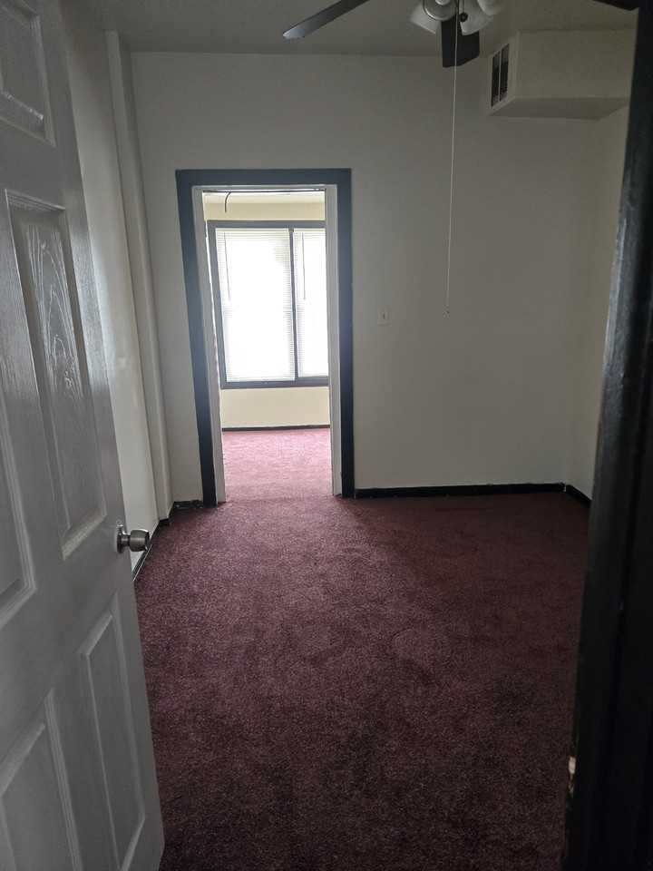 6329 S Loomis Blvd #2 - Photo 4 of 4