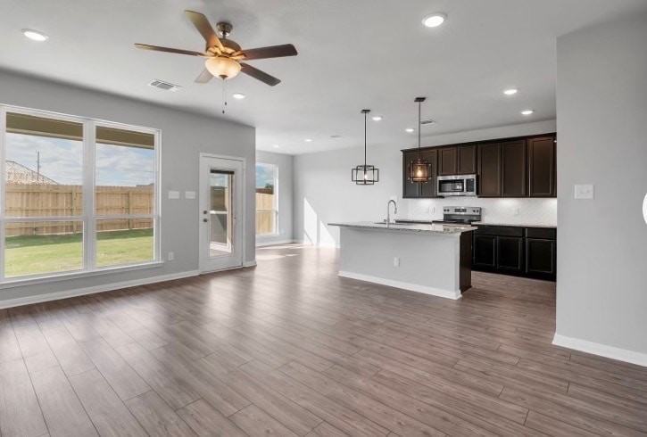 1833 Horatio St #NA - Photo 2 of 9