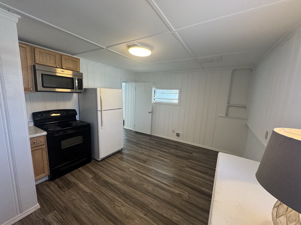 536 W Main St #1 - Photo 6 of 11