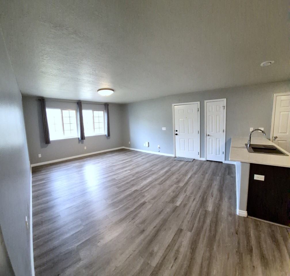 1765 W 1200 S #204 - Photo 6 of 27