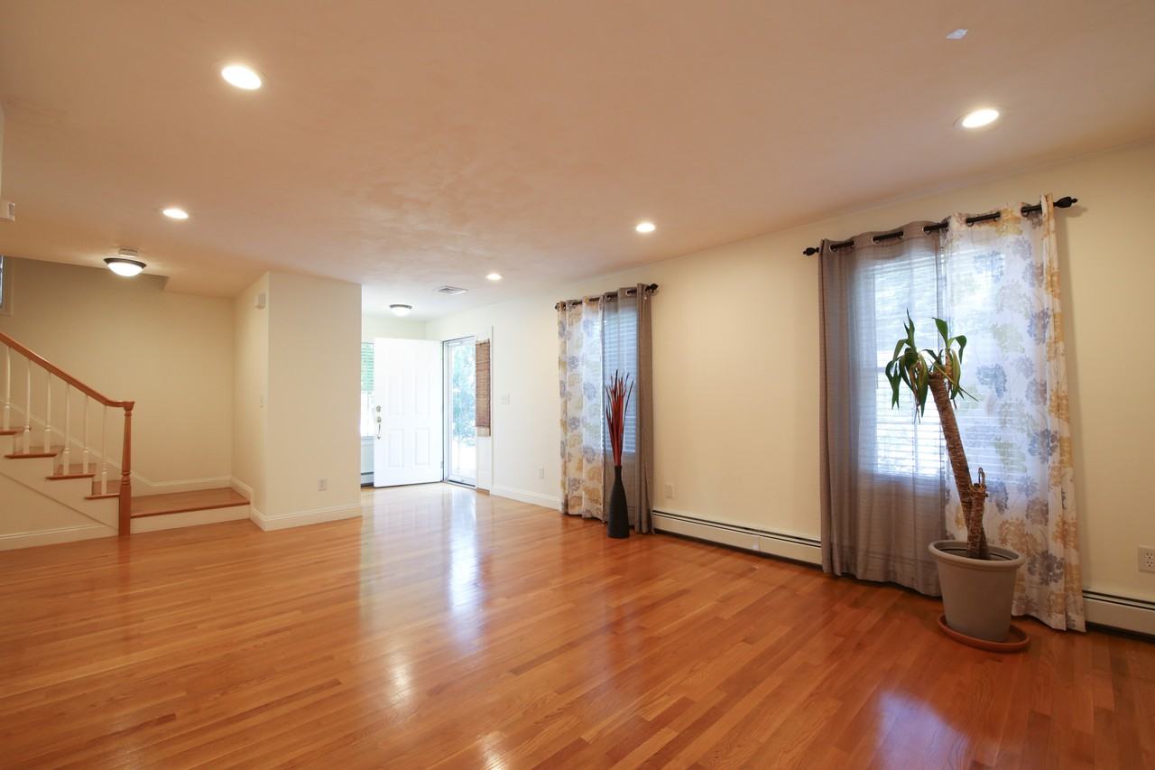 103 Speen St #A - Photo 4 of 23