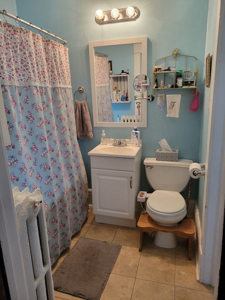 352 Morton St W - Photo 5 of 22