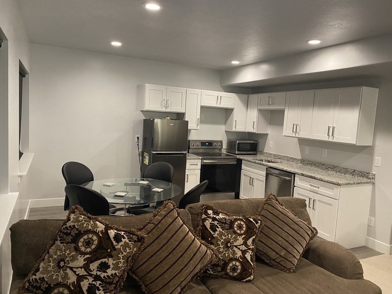 118 N Stone Gate Dr - Photo 4 of 12