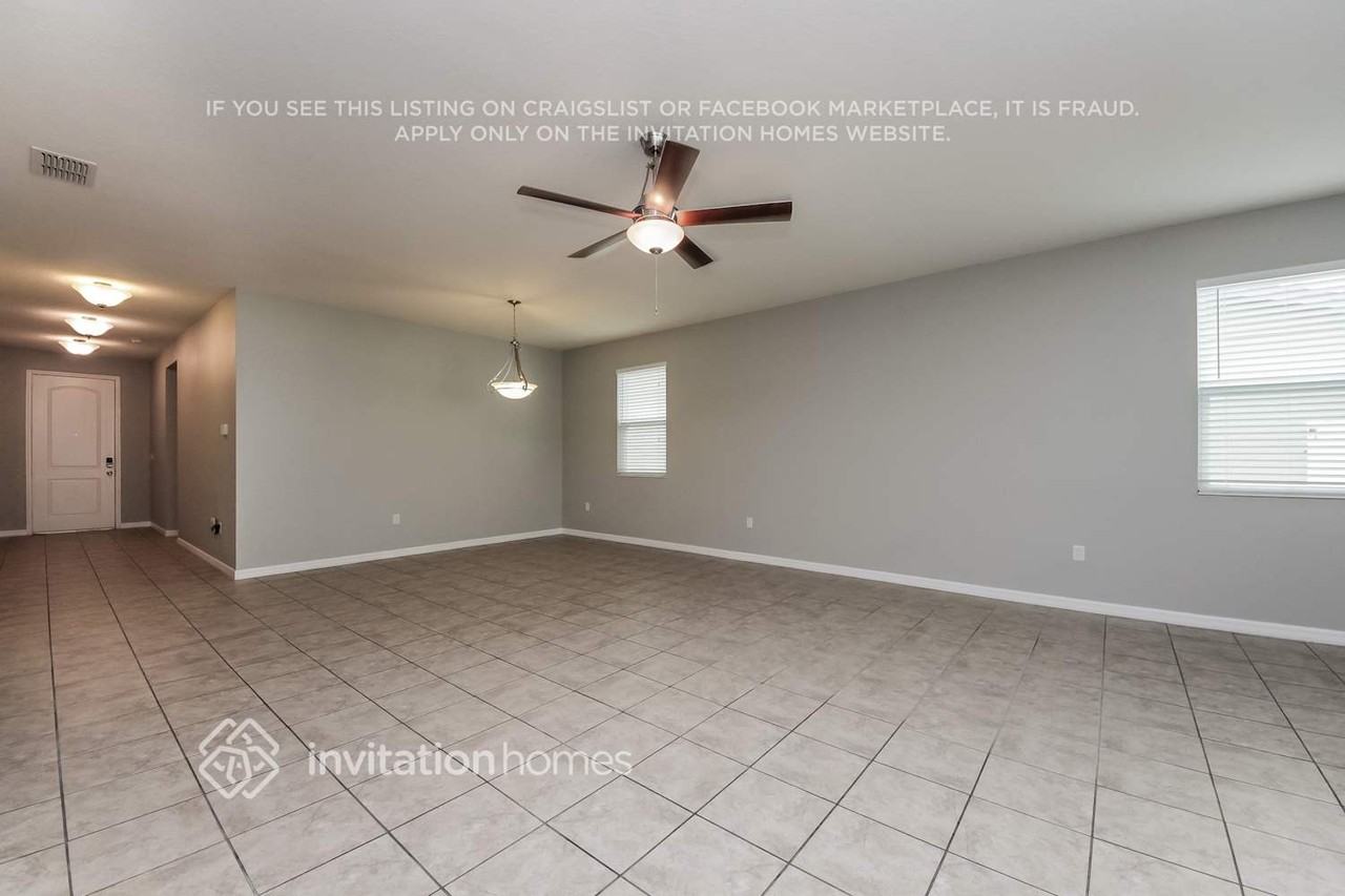 1045 Hermosa Way - Photo 3 of 21