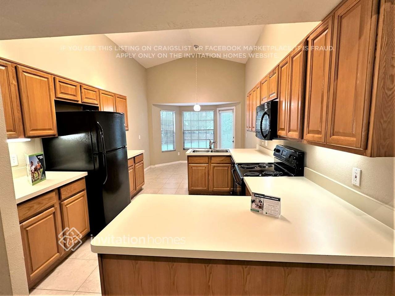 1453 Hyde Park Dr - Photo 7 of 16