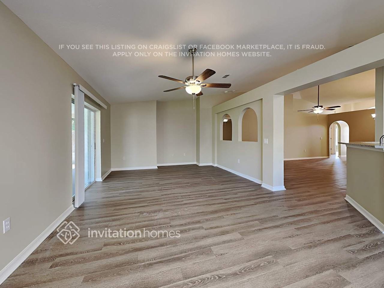 2470 Brookshire Cir - Photo 6 of 24