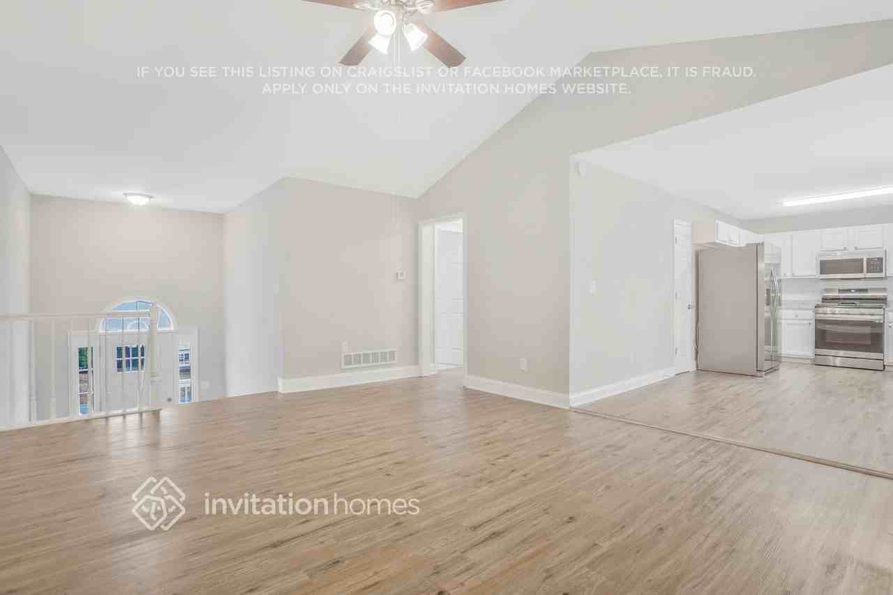144 Villa Rosa Rdg - Photo 3 of 24