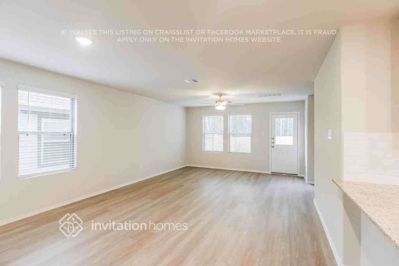 24915 Nolana Ct - Photo 4 of 22