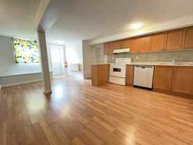 Dupont St & Huron St #Lower - Photo 1 of 1