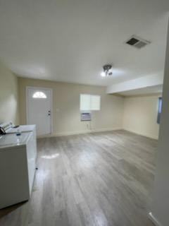 6253 Canby Avenue - Photo 3 of 14