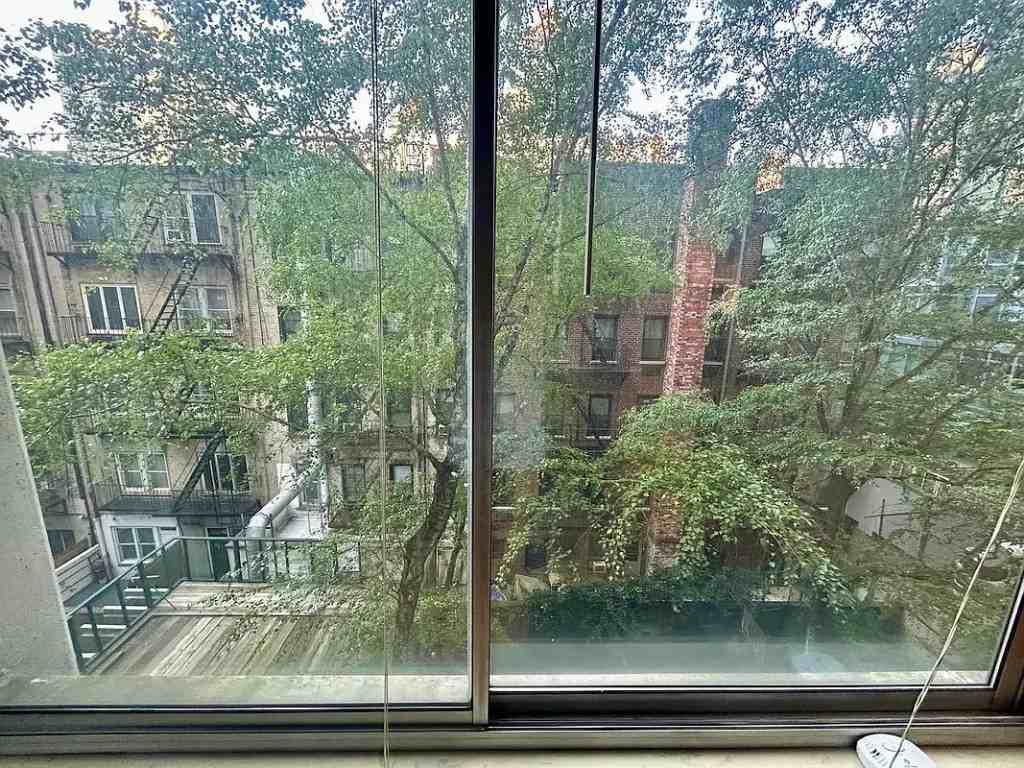 E 72nd St #3A - Photo 7 of 12