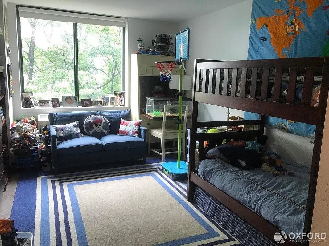 Battery Pl #418 - Photo 5 of 10