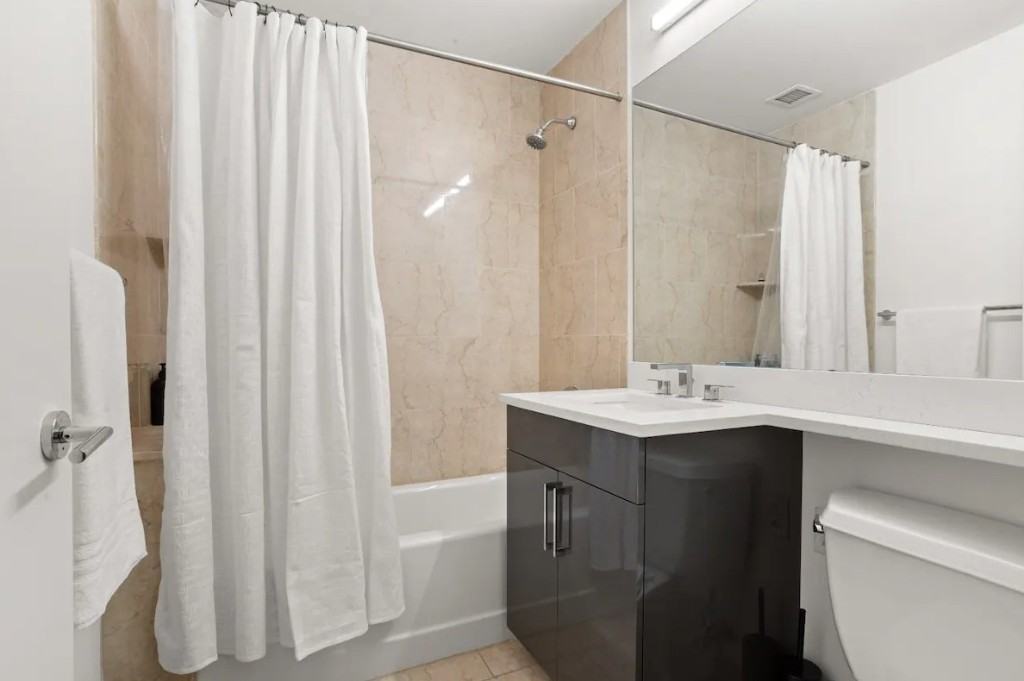 Hanover Sq #17D - Photo 6 of 11