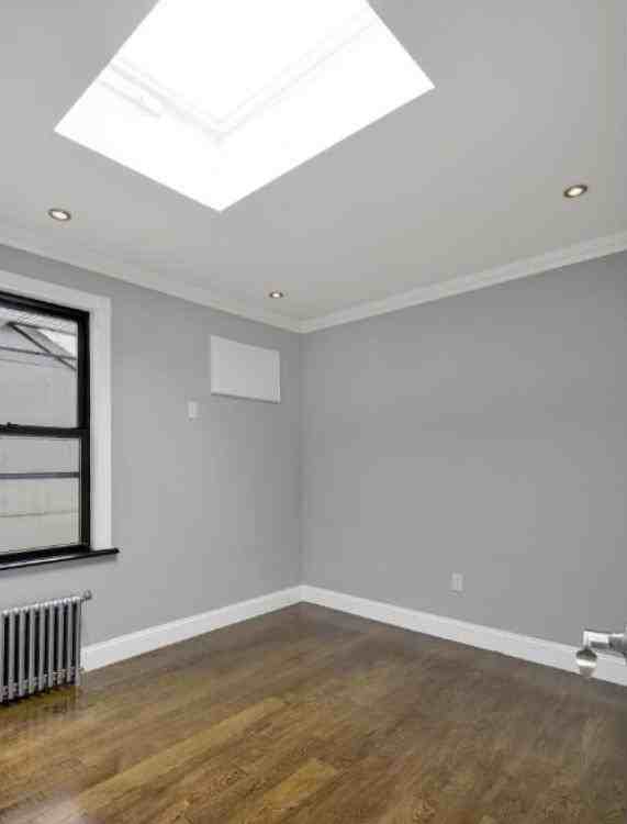 E 26th St #4D - Photo 5 of 9