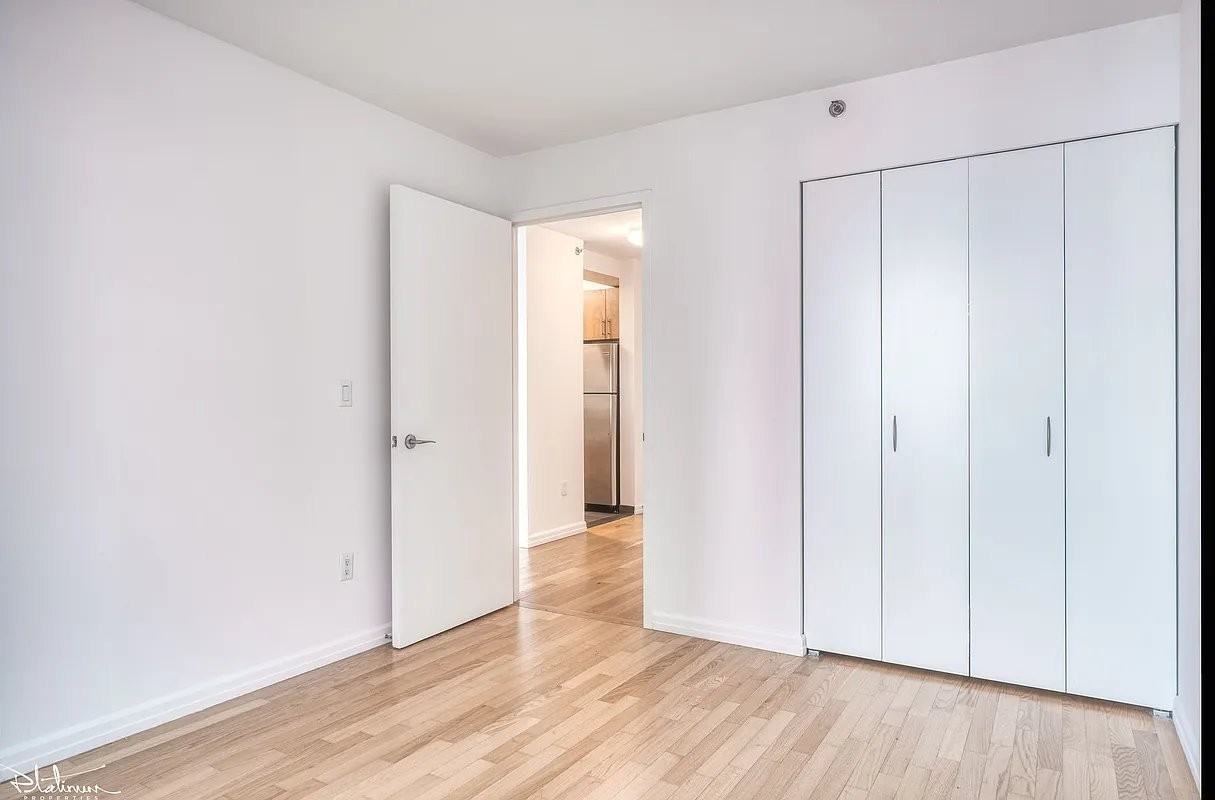 Gold St #2712 - Photo 6 of 16