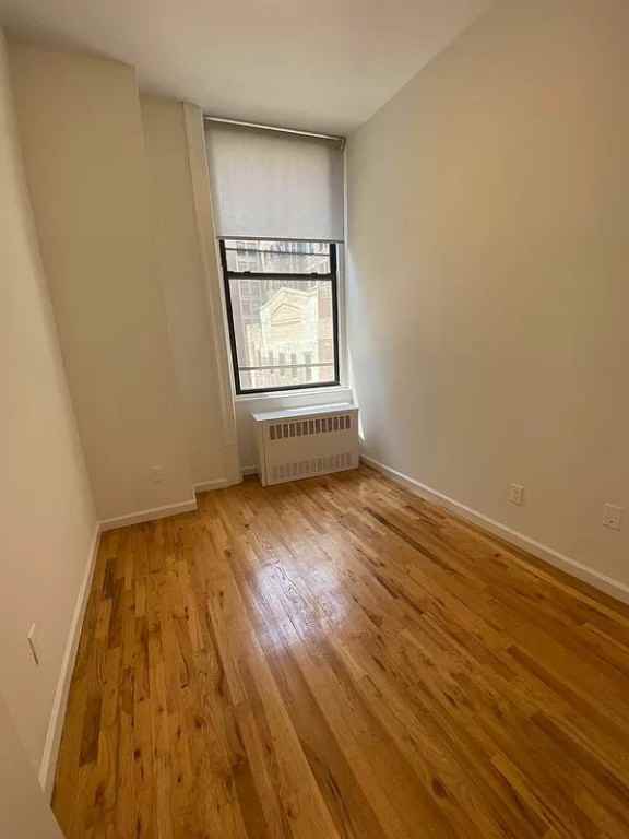 Maiden Ln #4E - Photo 3 of 6