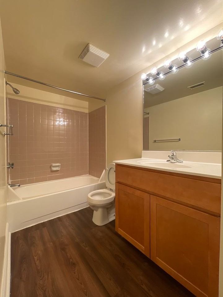Northgate Apartments - Photo 7 of 13