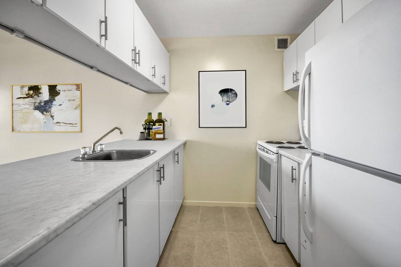 Pleasant Park - Photo 4 of 14