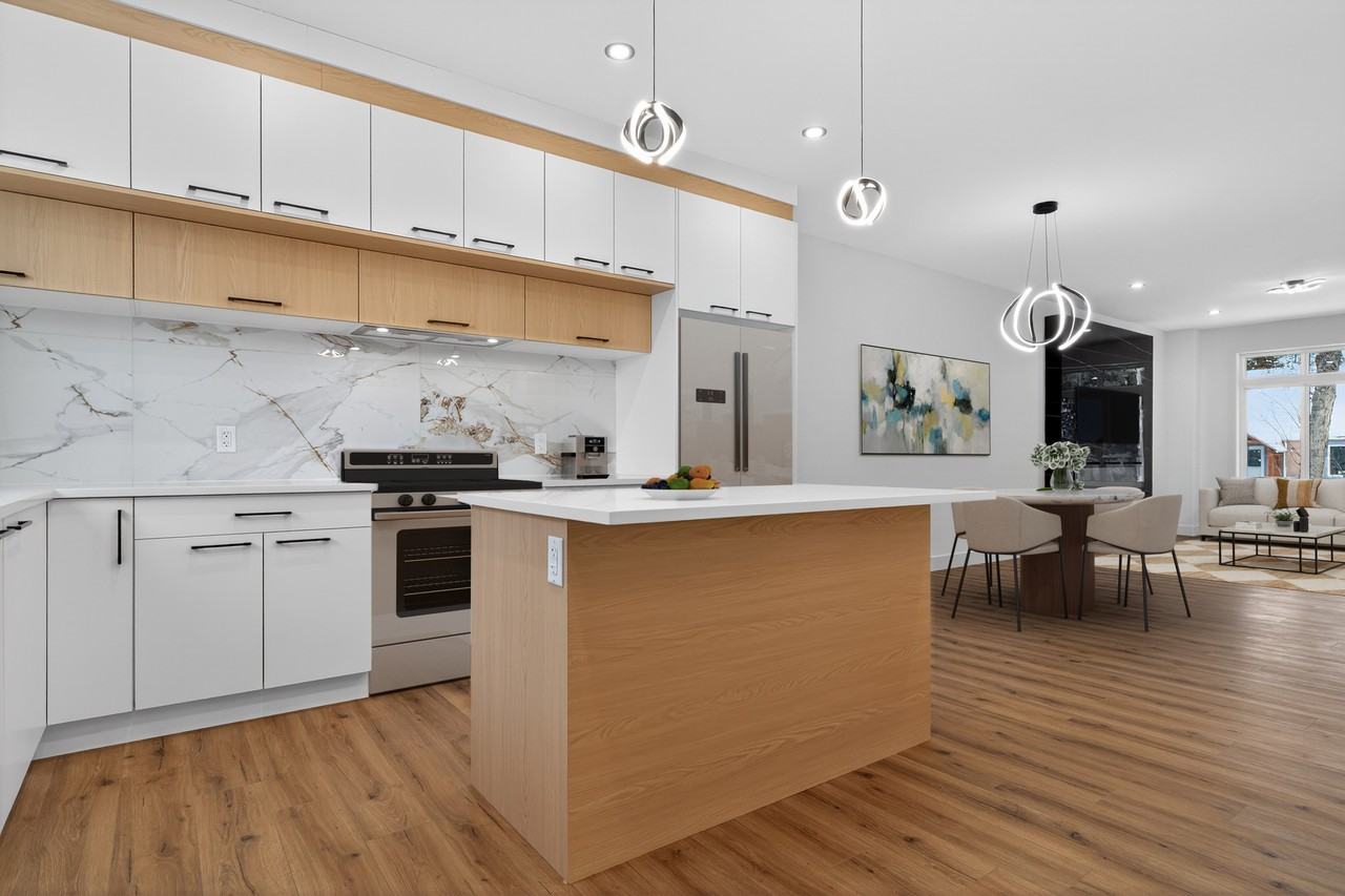 9232-9234 85th St Upper - Photo 3 of 18