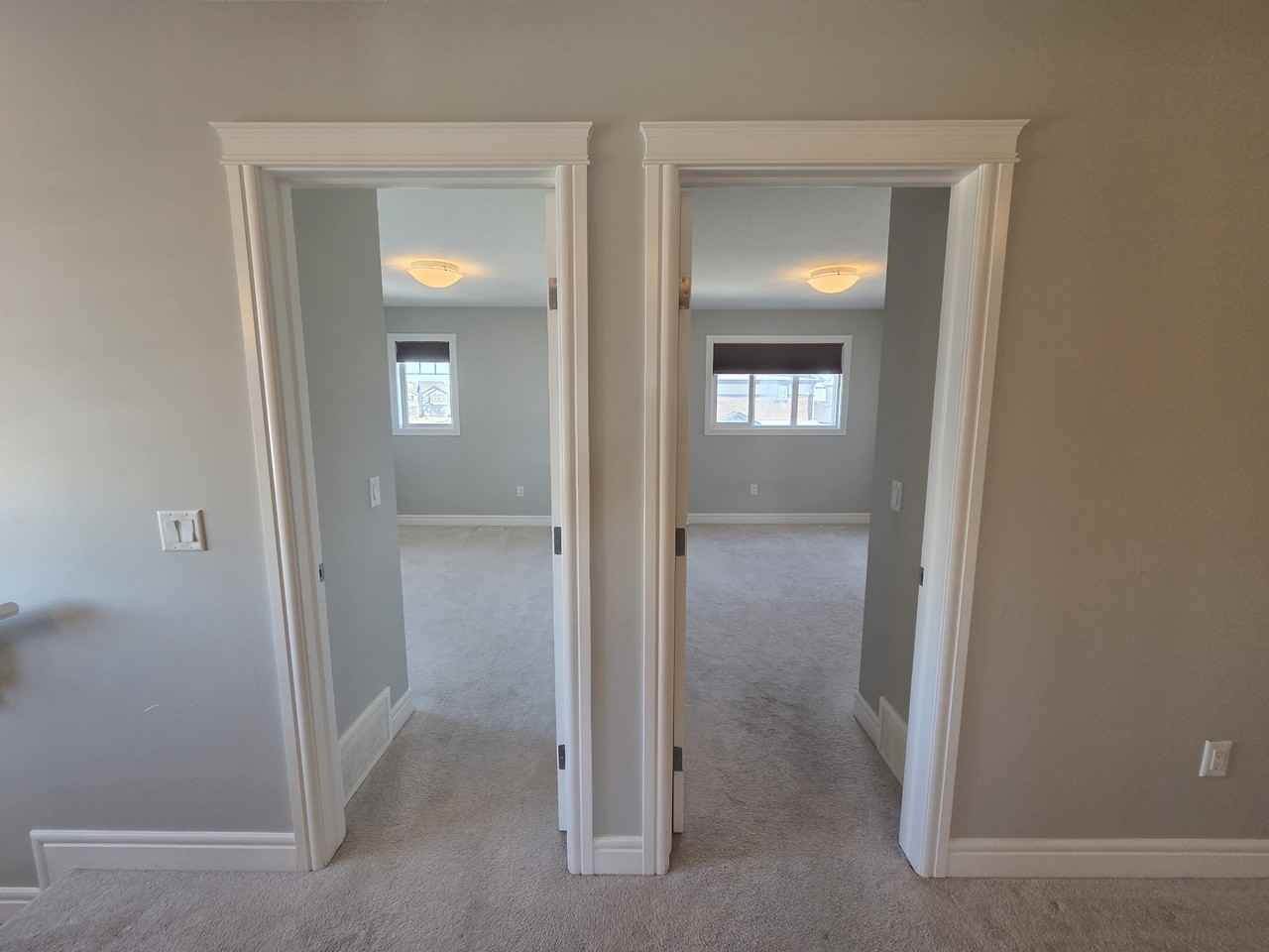 5704 Hawthorn Common - Photo 2 of 24