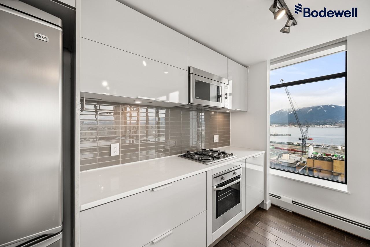 Woodwards - W32 - Photo 7 of 16