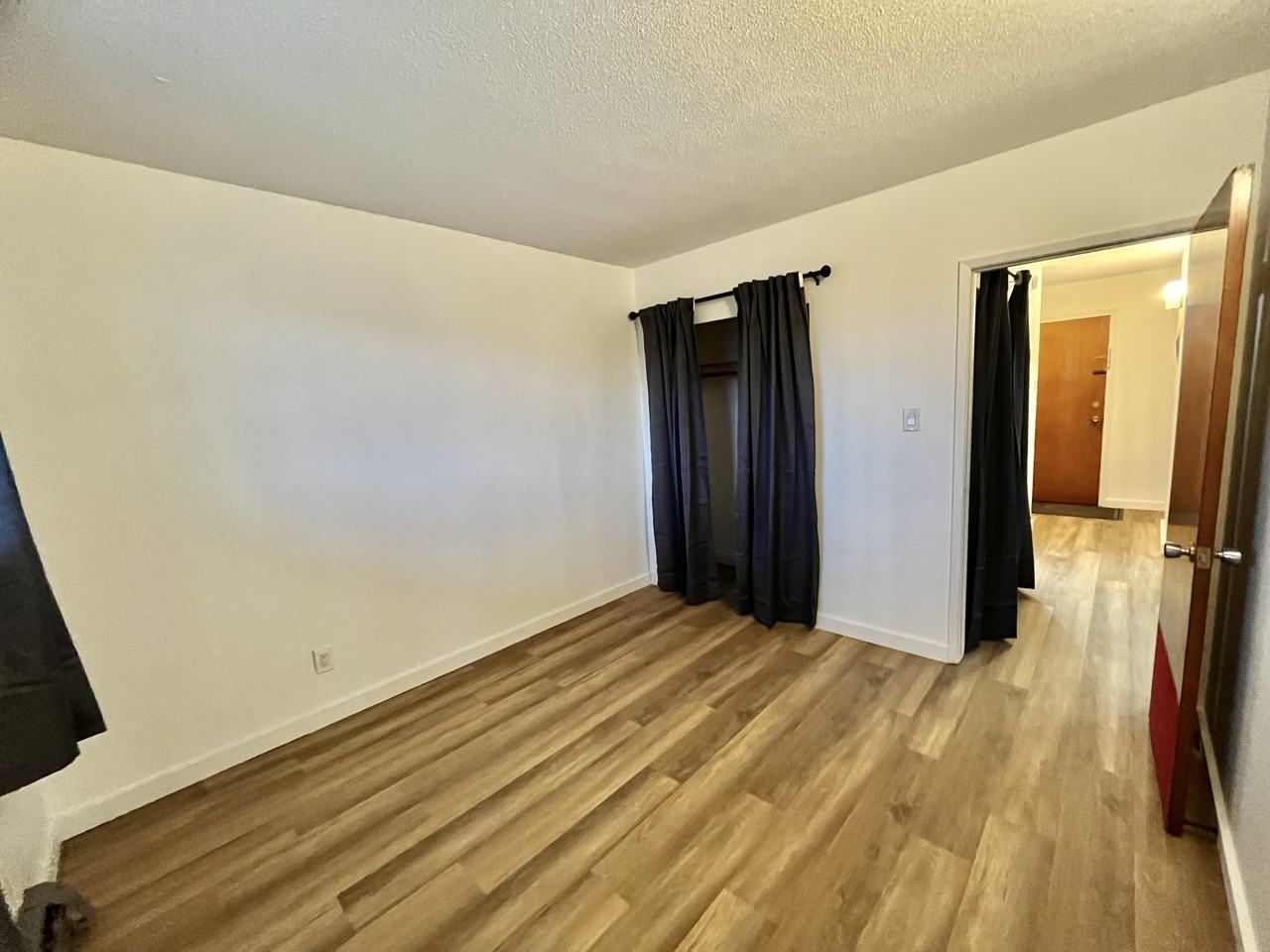 12708 90 St Nw - Photo 6 of 9