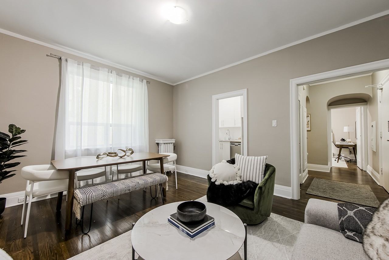 569 Broadview Ave - Photo 5 of 24