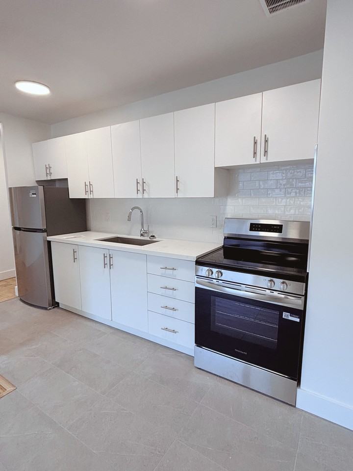 2070 Camilla Road - Photo 2 of 11