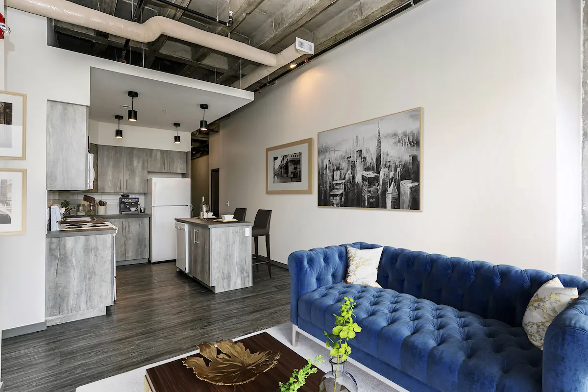 Kingsway Lofts & Apartments - Photo 2 of 16
