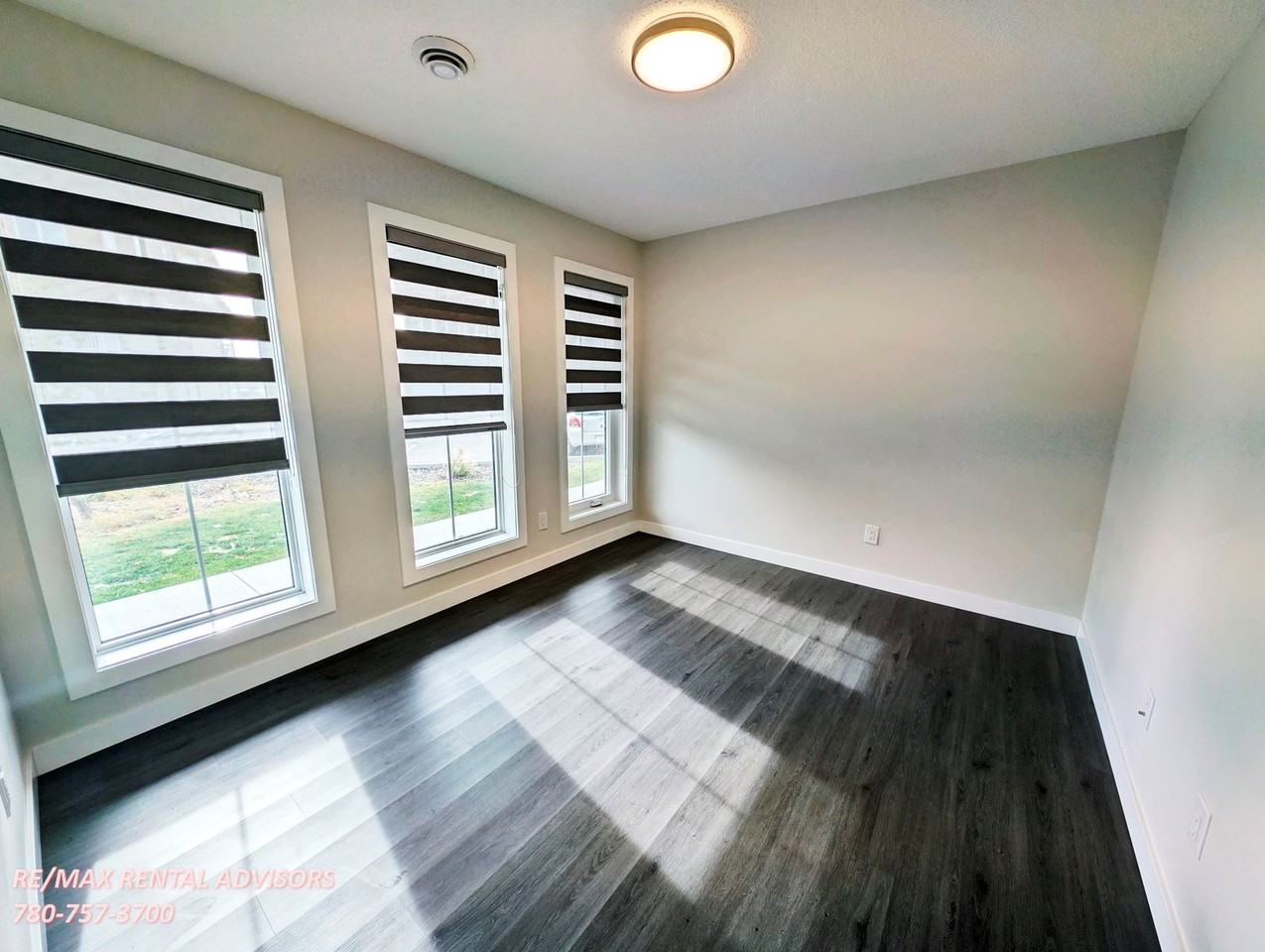 1051 Graydon Hill Blvd Sw - Photo 5 of 22