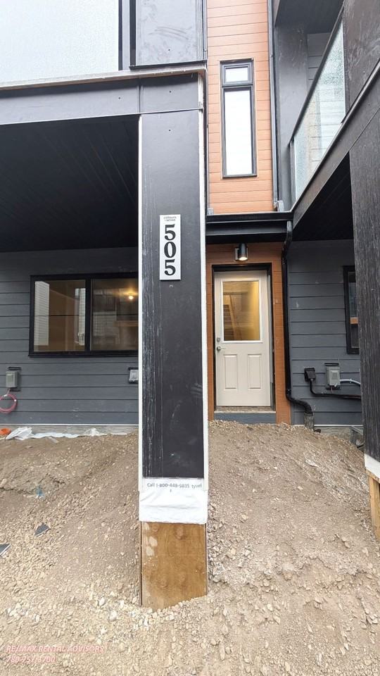 #505 550 Seton Circle Southeast - Photo 2 of 16