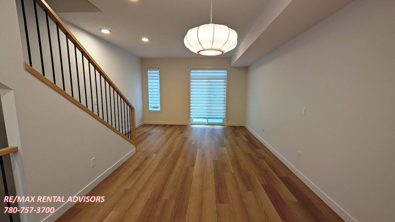 #505 550 Seton Circle Southeast - Photo 5 of 16