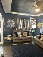 featured image of 3811 W Hampton Ave