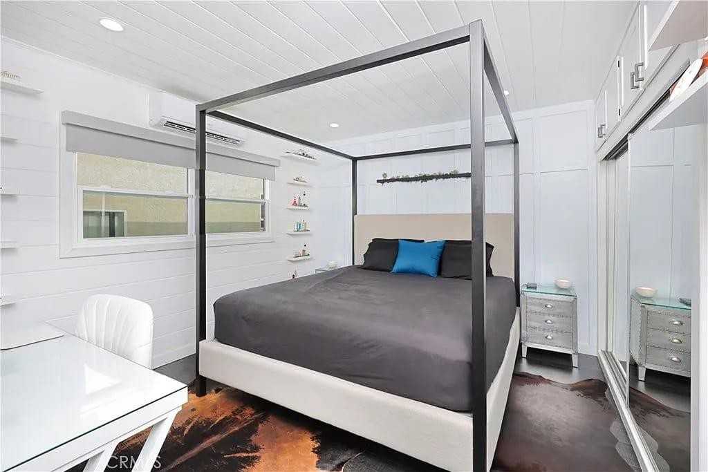 930 Peach Ave - Photo 4 of 10