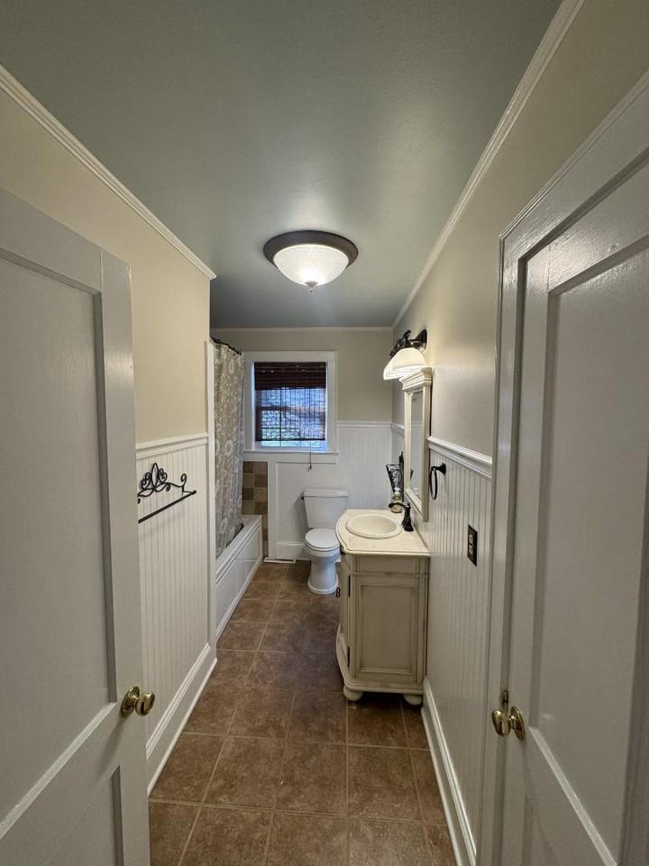 108 Winding Creek Rd - Photo 4 of 20